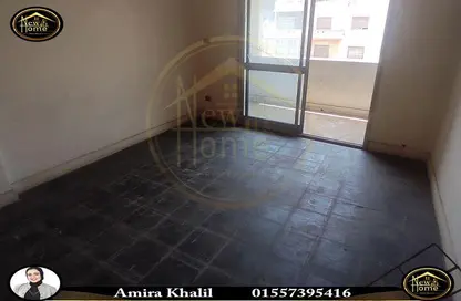 Apartment - 4 Bedrooms - 2 Bathrooms for sale in Roushdy St. - Stanley - Hay Sharq - Alexandria