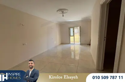 Apartment - 2 Bedrooms - 1 Bathroom for rent in Miami - Hay Awal El Montazah - Alexandria