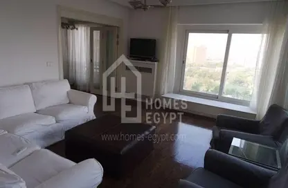 Duplex - 4 Bedrooms - 3 Bathrooms for rent in Al Gabalaya St. - Zamalek - Cairo