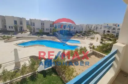 Chalet - 3 Bedrooms - 2 Bathrooms for sale in Mountain View - Ras Al Hekma - North Coast