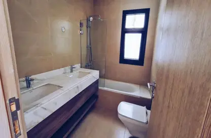 منزل مزدوج - 5 غرف نوم - 5 حمامات للبيع في فيلدج ويست - كمبوندات الشيخ زايد - الشيخ زايد - الجيزة