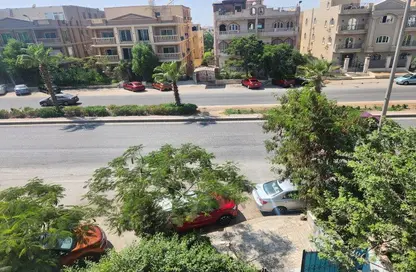 Apartment - 3 Bedrooms - 2 Bathrooms for sale in District 4 - The 5th Settlement - New Cairo City - Cairo