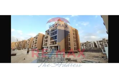 Apartment - 3 Bedrooms - 3 Bathrooms for sale in Taj City - 5th Settlement Compounds - The 5th Settlement - New Cairo City - Cairo