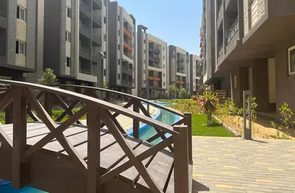 Apartment - 3 Bedrooms - 3 Bathrooms for sale in Rock Eden - Hadayek October - 6 October City - Giza