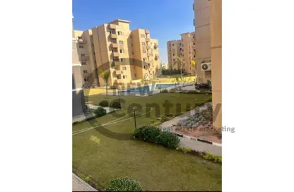 Apartment - 2 Bedrooms - 1 Bathroom for sale in Italian Neighborhood Road - Hadayek October - 6 October City - Giza