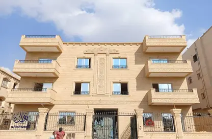 Apartment - 4 Bedrooms - 3 Bathrooms for sale in El Banafseg - New Cairo City - Cairo