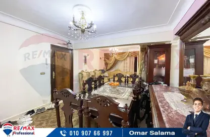 Apartment - 2 Bedrooms - 1 Bathroom for sale in Ali Riad St. - Janaklees - Hay Sharq - Alexandria