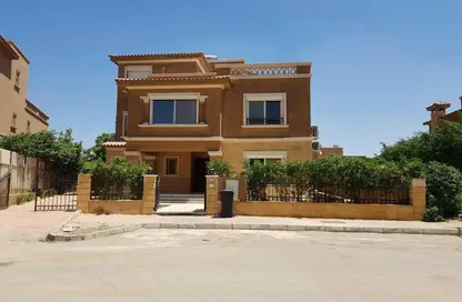Villa - 7 Bedrooms - 6 Bathrooms for rent in Bellagio - Ext North Inves Area - New Cairo City - Cairo