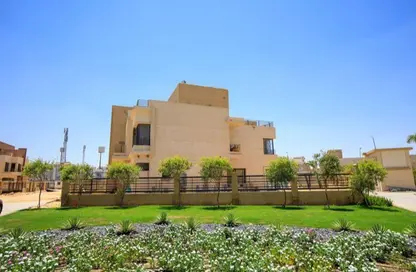 Villa - 6 Bedrooms - 5 Bathrooms for sale in Alma - 2nd District - Sheikh Zayed City - Giza