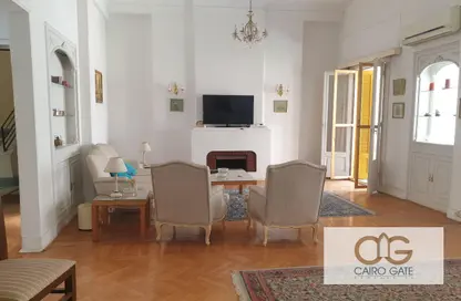 Apartment - 3 Bedrooms - 2 Bathrooms for sale in Ibn Maysser St. - Zamalek - Cairo