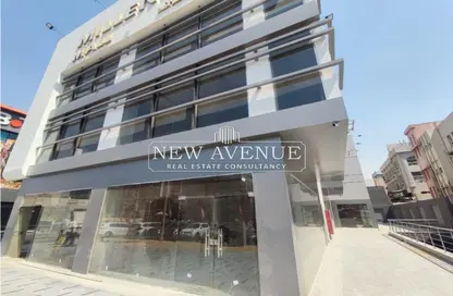 Retail - Studio - 1 Bathroom for sale in ELEGANTRY - District 1 - The 5th Settlement - New Cairo City - Cairo