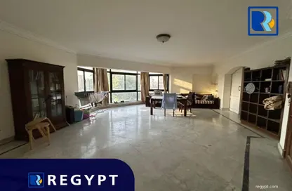 Apartment - 4 Bedrooms - 3 Bathrooms for sale in Degla Square - Degla - Hay El Maadi - Cairo