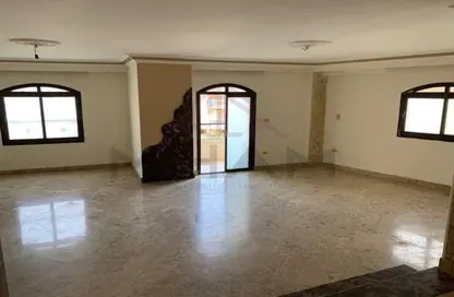 Apartment - 3 Bedrooms - 2 Bathrooms for sale in West Arabella - 5th Settlement Compounds - The 5th Settlement - New Cairo City - Cairo