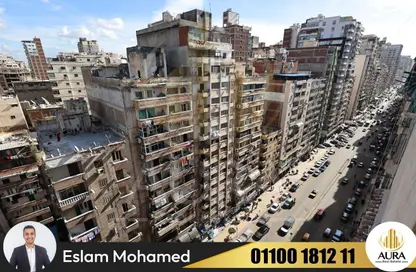 Apartment - 3 Bedrooms - 2 Bathrooms for sale in Mahmoud Al Essawy St. - Miami - Hay Awal El Montazah - Alexandria