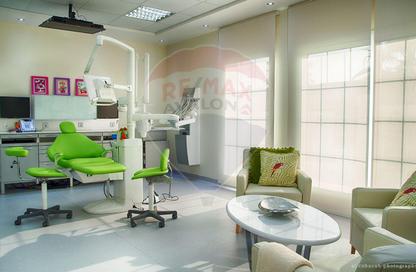 Clinic - Studio - 1 Bathroom for sale in Abo Qir St. - Cleopatra - Hay Sharq - Alexandria