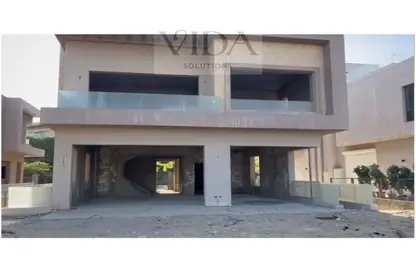 Villa - 5 Bedrooms - 6 Bathrooms for sale in New Giza - Cairo Alexandria Desert Road - 6 October City - Giza