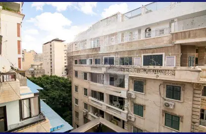 Apartment - 3 Bedrooms - 1 Bathroom for sale in Khaleel Al Khayat Basha St. - Kafr Abdo - Roushdy - Hay Sharq - Alexandria