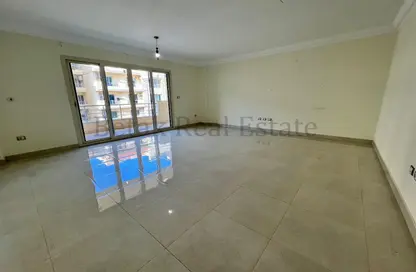 Apartment - 3 Bedrooms - 2 Bathrooms for rent in Antoniadis City Compound - Nozha - Hay Sharq - Alexandria