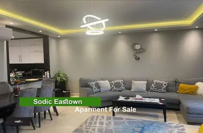 Apartment - 2 Bedrooms - 2 Bathrooms for sale in Eastown - 5th Settlement Compounds - The 5th Settlement - New Cairo City - Cairo