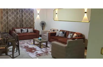 Apartment - 2 Bedrooms - 1 Bathroom for rent in The 3rd Settlement - New Cairo City - Cairo