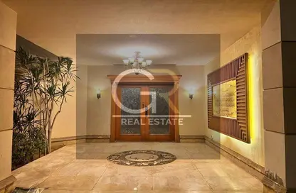 Villa - 5 Bedrooms - 6 Bathrooms for sale in Royal City - Hadayek October - 6 October City - Giza