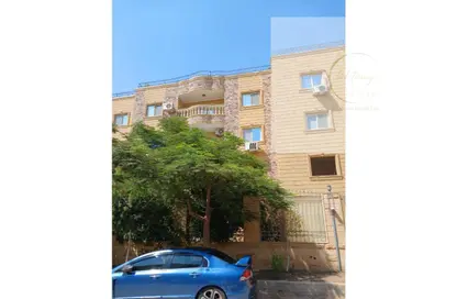 Apartment - 3 Bedrooms - 2 Bathrooms for sale in Al Founoun St. - 9th District - Obour City - Qalyubia