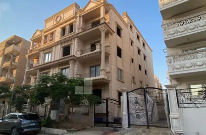 Apartment - 3 Bedrooms - 3 Bathrooms for sale in Waslet Dahshur Road - Green Belt - 6 October City - Giza