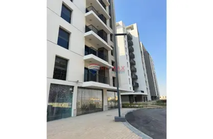 Apartment - 2 Bedrooms - 3 Bathrooms for sale in Zed Towers - Sheikh Zayed Compounds - Sheikh Zayed City - Giza