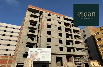 Apartment - 3 Bedrooms - 2 Bathrooms for sale in Al Hadaba Al Wosta - Mokattam - Cairo