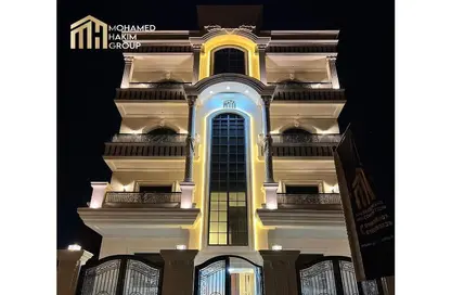 Duplex - 5 Bedrooms - 4 Bathrooms for sale in Al Nawadi St - Hadayek October - 6 October City - Giza