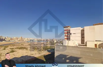 شقة - 2 غرف نوم - 1 حمام للبيع في شارع مدرسة الريادة - سموحة - حي شرق - الاسكندرية