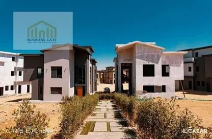 Villa - 5 Bedrooms - 3 Bathrooms for sale in Il Cazar - 5th Settlement Compounds - The 5th Settlement - New Cairo City - Cairo