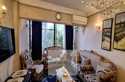 Apartment - 2 Bedrooms - 1 Bathroom for rent in Degla Square - Degla - Hay El Maadi - Cairo