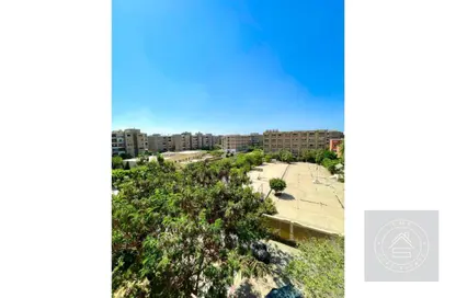 Apartment - 3 Bedrooms - 2 Bathrooms for sale in Al Estad St. - El Estad - Nasr City - Cairo