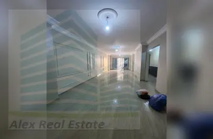 Apartment - 3 Bedrooms - 2 Bathrooms for rent in Syria St. - Roushdy - Hay Sharq - Alexandria