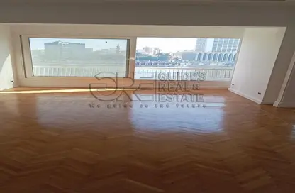 Apartment - 3 Bedrooms - 3 Bathrooms for rent in Mohamed Abdel Wahab St. - Zamalek - Cairo