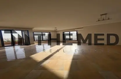 Penthouse - 3 Bedrooms - 4 Bathrooms for sale in Casa - Sheikh Zayed Compounds - Sheikh Zayed City - Giza