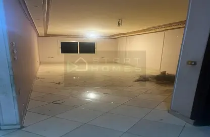 Apartment - 3 Bedrooms - 2 Bathrooms for sale in 9th District - Sheikh Zayed City - Giza