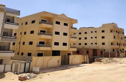 Apartment - 3 Bedrooms - 2 Bathrooms for sale in El Motamayez District - Badr City - Cairo