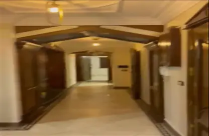 Apartment - 3 Bedrooms - 3 Bathrooms for rent in Nasr City - Cairo