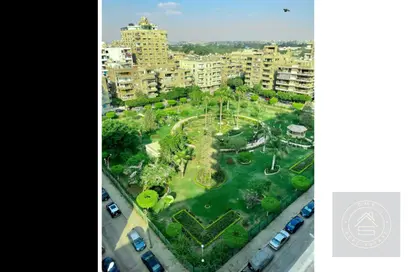 Duplex - 5 Bedrooms - 5 Bathrooms for sale in Ammar Ibn Yasser St. - El Hegaz Square - El Nozha - Cairo