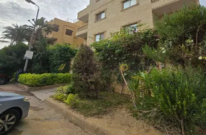 Apartment - 3 Bedrooms - 2 Bathrooms for sale in Area D - Ganoob El Acadimia - New Cairo City - Cairo