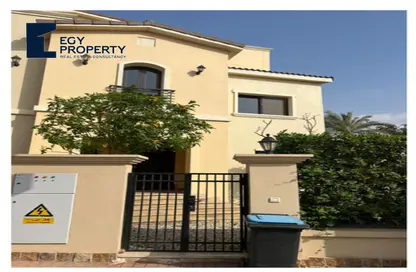 Villa - 5 Bedrooms - 5 Bathrooms for sale in Levana - Uptown Cairo - Mokattam - Cairo