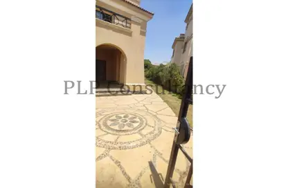 Villa - 6 Bedrooms - 4 Bathrooms for rent in Grand Residence - South Investors Area - New Cairo City - Cairo