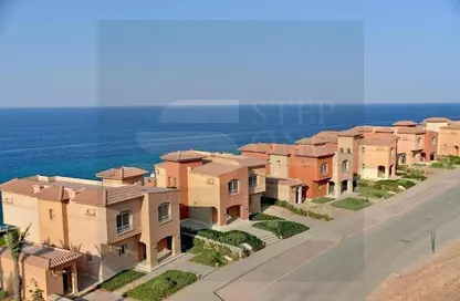 Chalet - 2 Bedrooms - 2 Bathrooms for sale in Telal Al Sokhna - Al Ain Al Sokhna - Suez