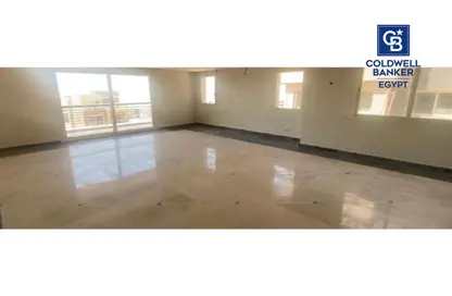 Duplex - 3 Bedrooms - 4 Bathrooms for sale in New Giza - Cairo Alexandria Desert Road - 6 October City - Giza