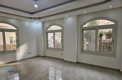 Apartment - 3 Bedrooms - 2 Bathrooms for rent in Mohamed Naguib Axis - Abou El Houl - New Cairo City - Cairo