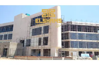 Clinic - Studio - 3 Bathrooms for sale in The Pier Mall - New Capital Compounds - New Capital City - Cairo