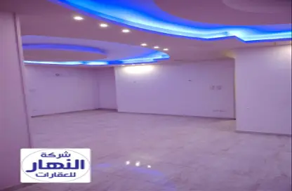 Apartment - 3 Bedrooms - 2 Bathrooms for rent in Zahraa El Maadi - Hay El Maadi - Cairo