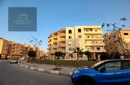 Apartment - 3 Bedrooms - 2 Bathrooms for sale in 1st Neighborhood - 7th Area - Shorouk City - Cairo